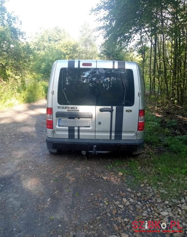 2004' Ford Transit Connect photo #4