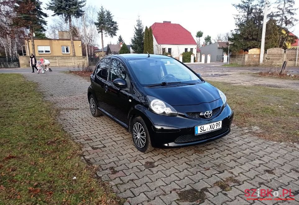 2007' Toyota Aygo photo #2