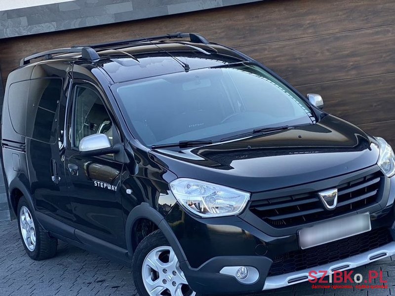 2016' Dacia Dokker Stepway photo #4