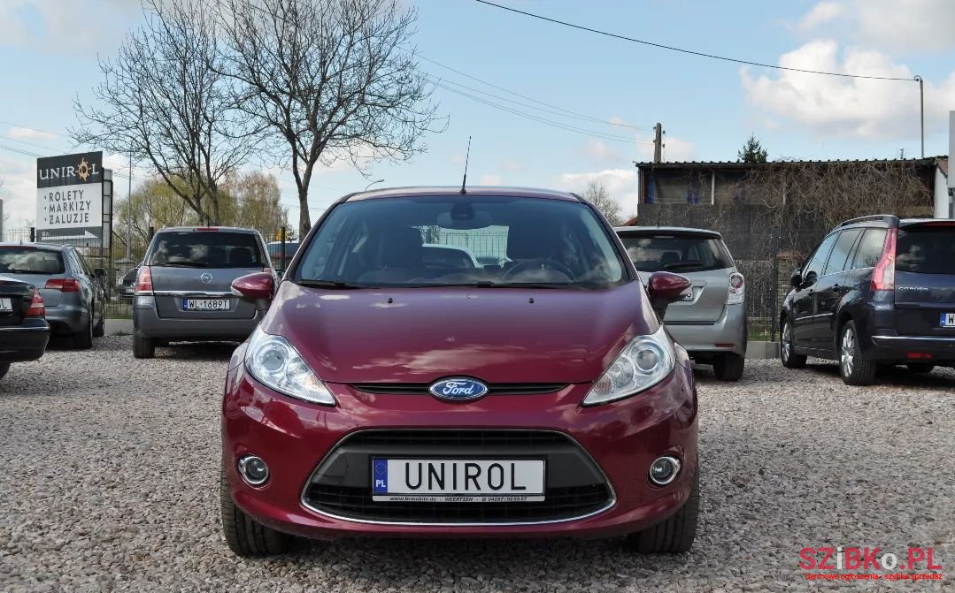 2008' Ford Fiesta photo #2