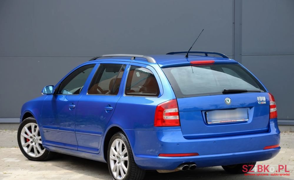 2008' Skoda Octavia 2.0 Tdi Rs photo #3