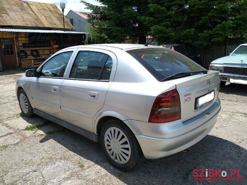 2003' Opel Astra photo #2