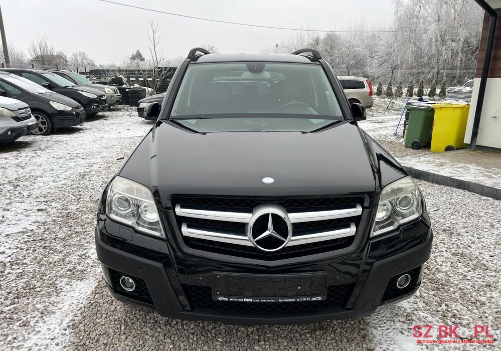 2008' Mercedes-Benz GLK 350 Cdi 4-Matic photo #3