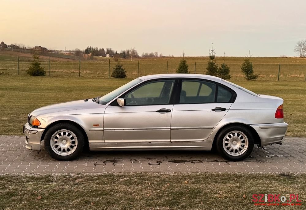 1999' BMW 3 Series 318I photo #5