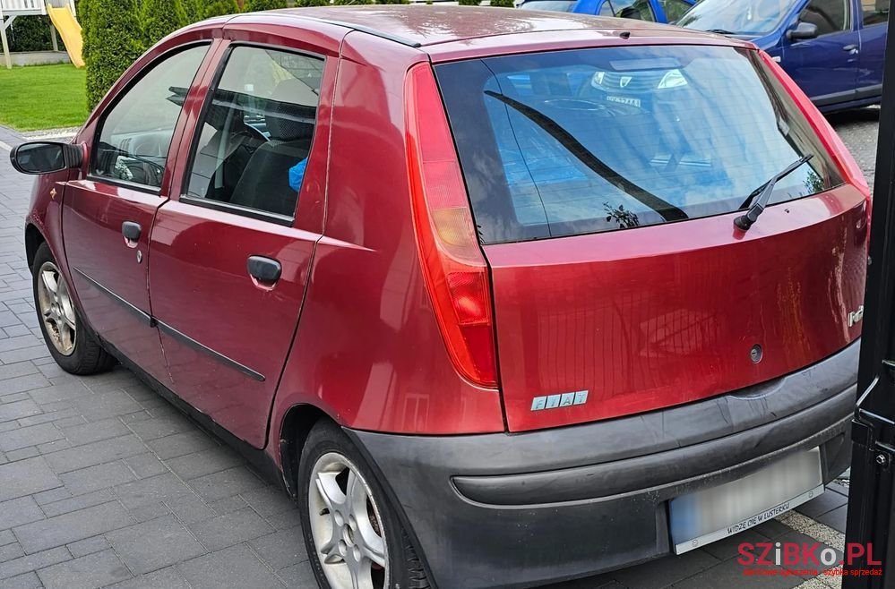 2003' Fiat Punto 1.2 8V photo #4