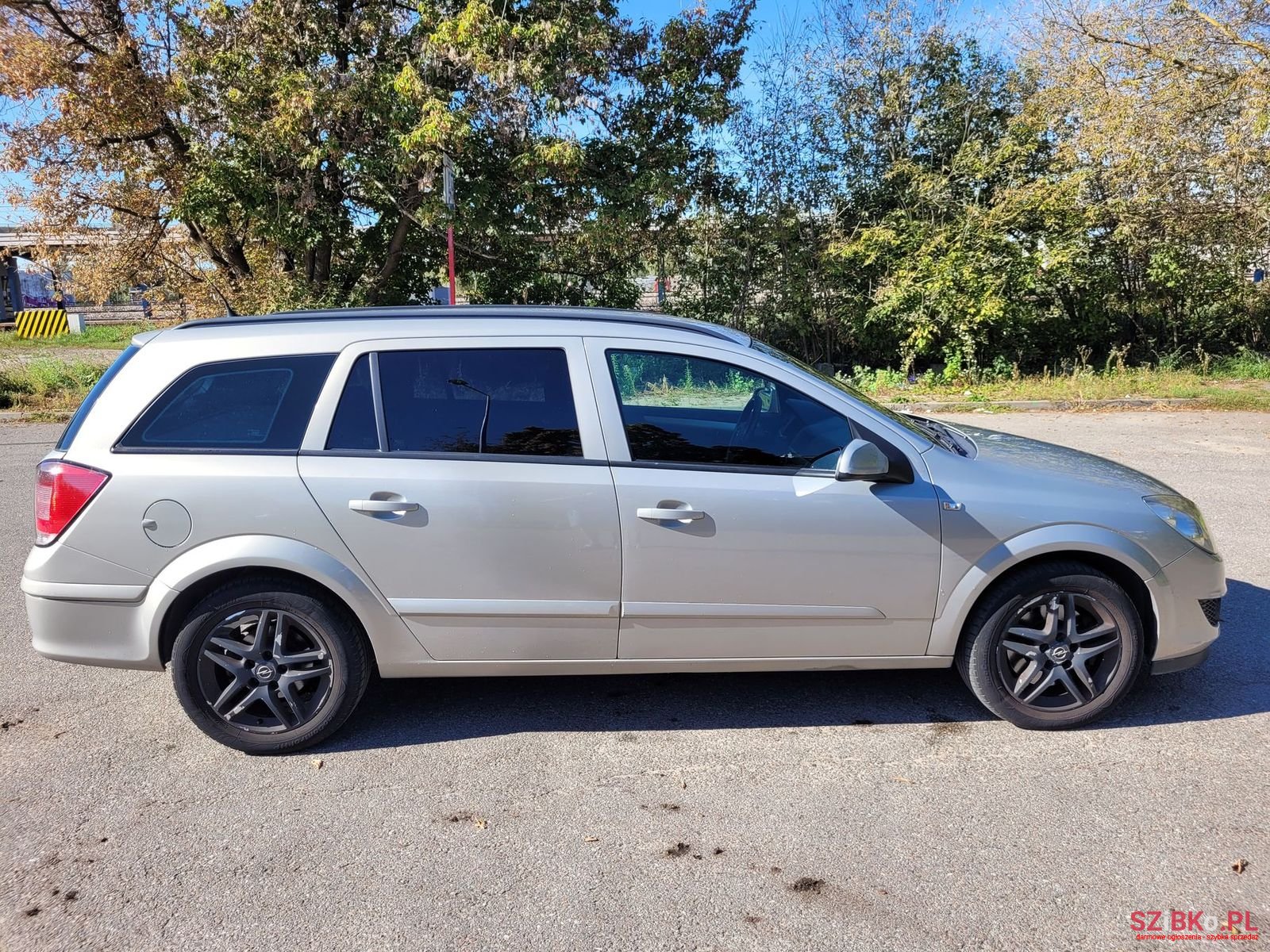 2007' Opel Astra photo #4