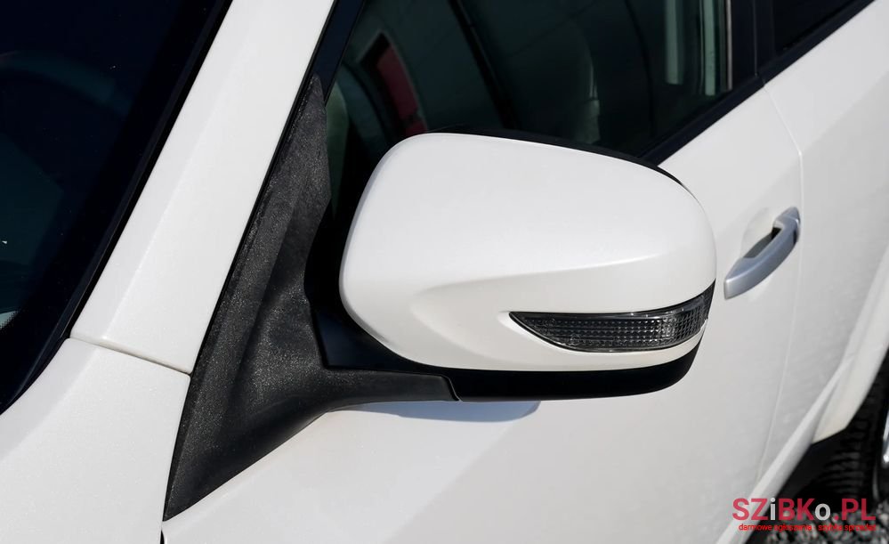 2011' Subaru Forester photo #4