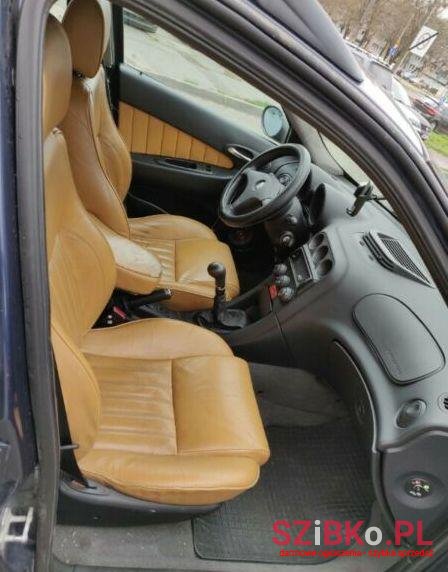 2001' Alfa Romeo 156 photo #1