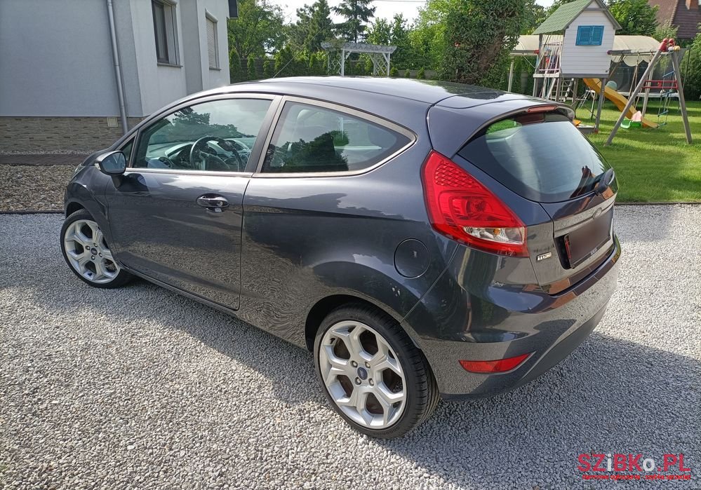 2009' Ford Fiesta 1.4 Tdci photo #2