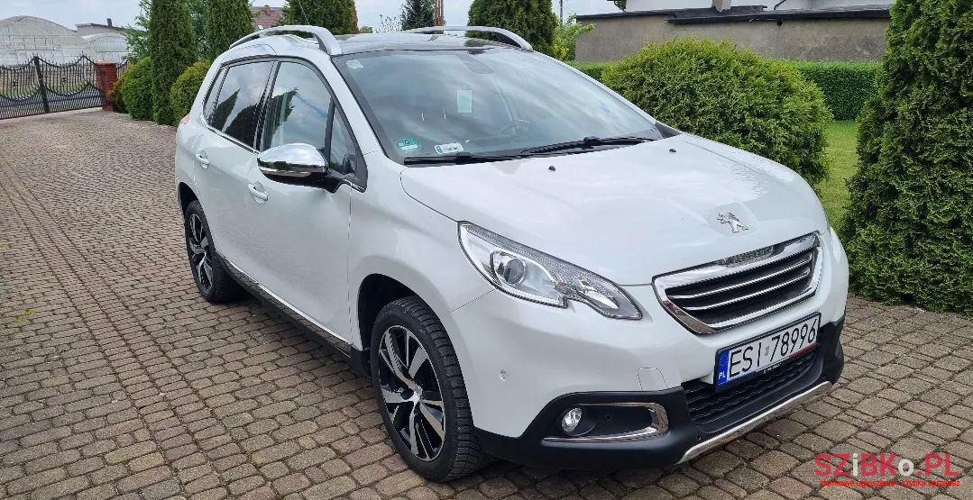 2015' Peugeot 2008 photo #3