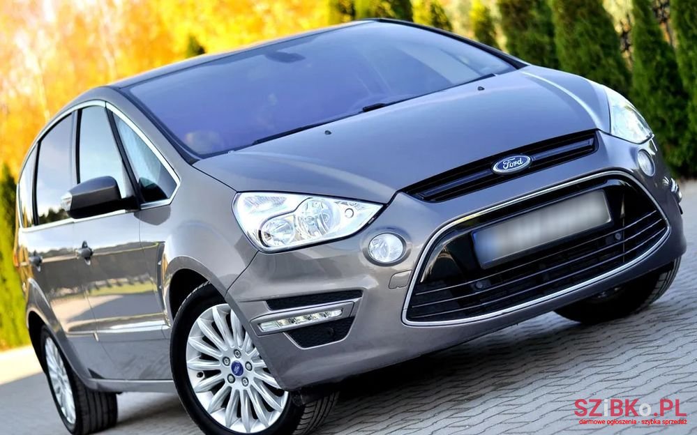 2012' Ford S-Max photo #1