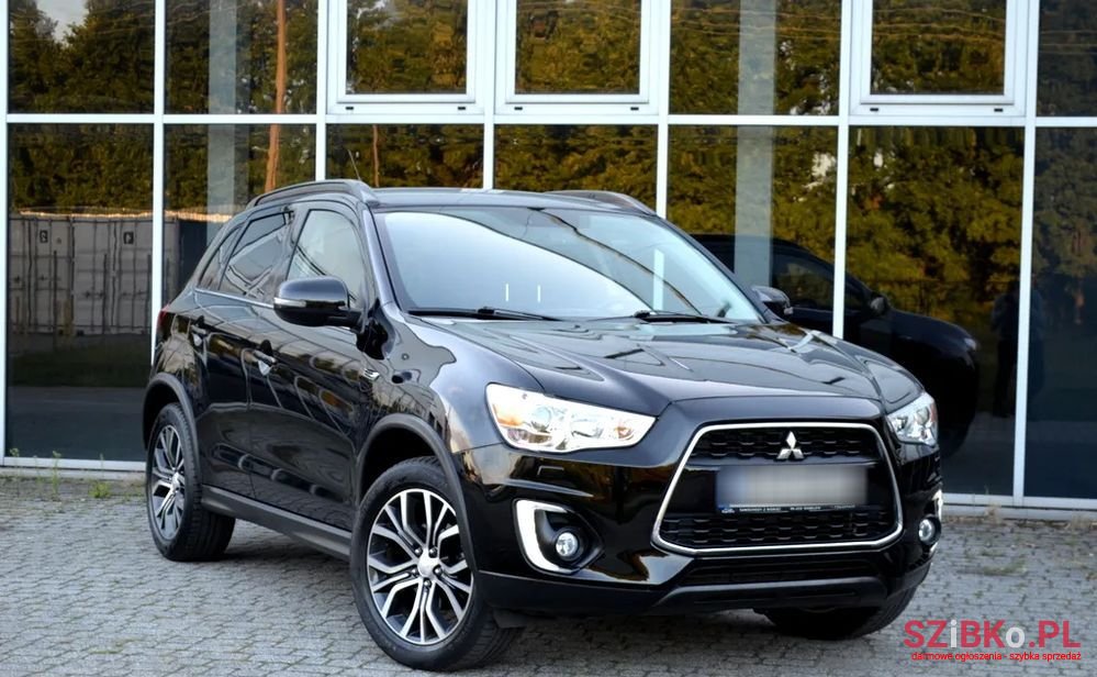 2015' Mitsubishi ASX photo #1