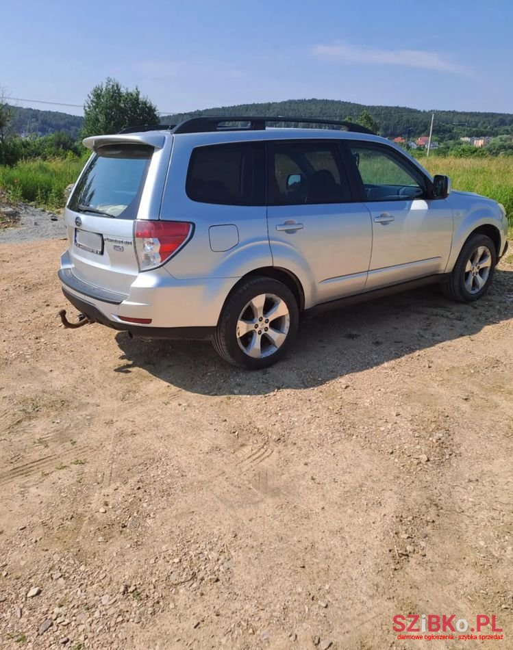 2009' Subaru Forester photo #3