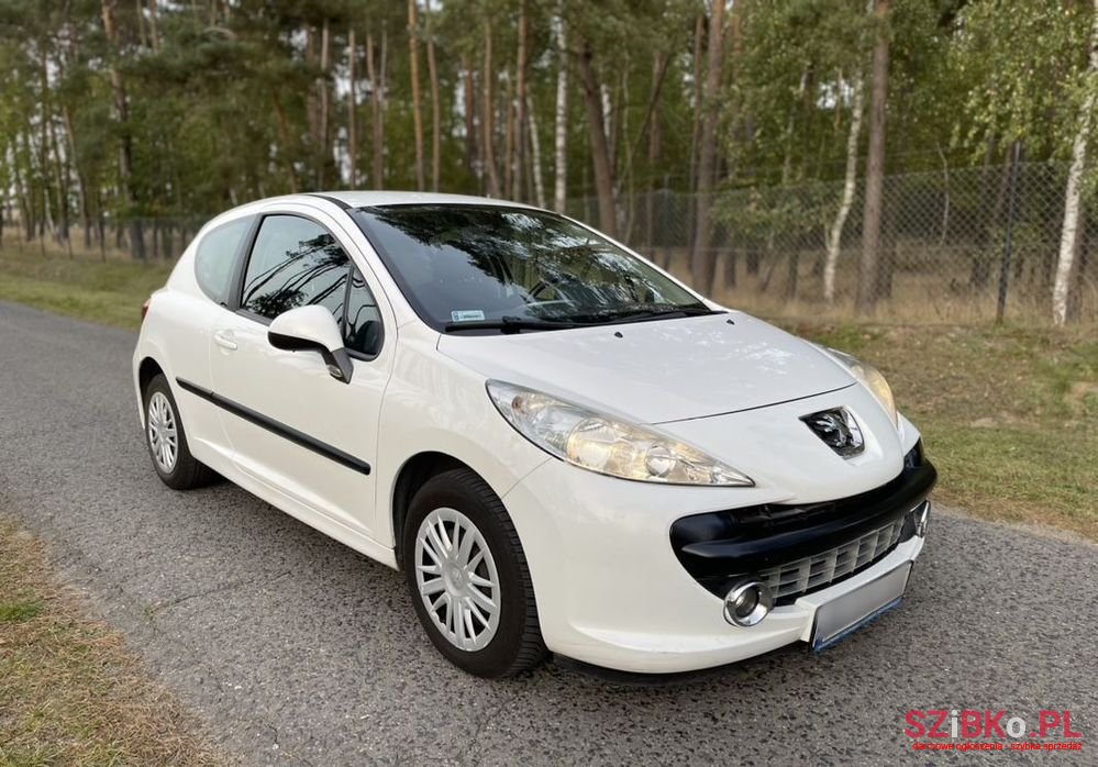 2009' Peugeot 207 photo #1