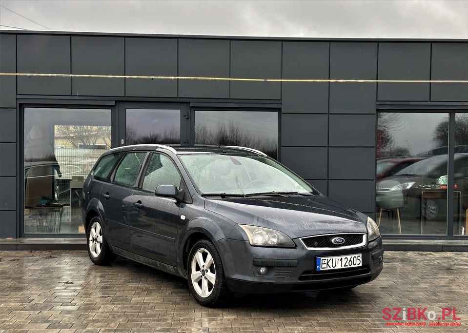 2007' Ford Focus photo #2