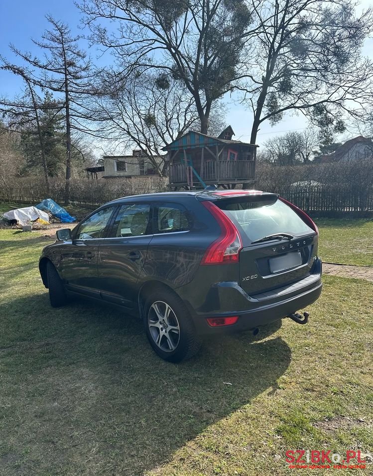 2011' Volvo Xc 60 D3 Summum photo #5