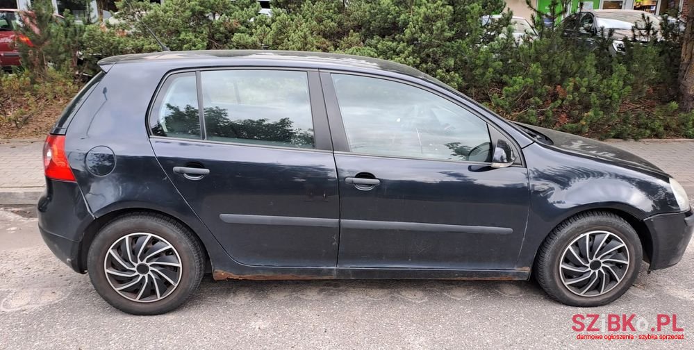 2006' Volkswagen Golf photo #4