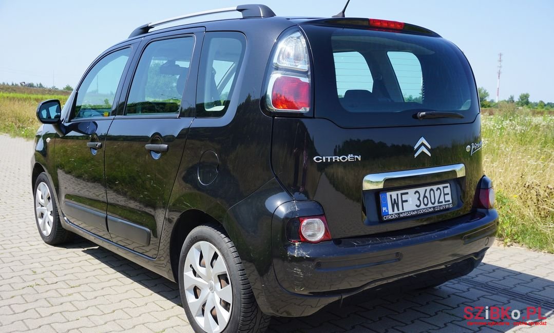 2010' Citroen C3 Picasso photo #4