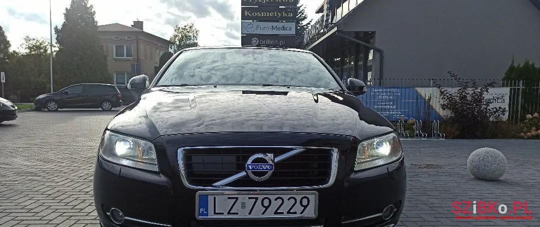 2011' Volvo S80 photo #1