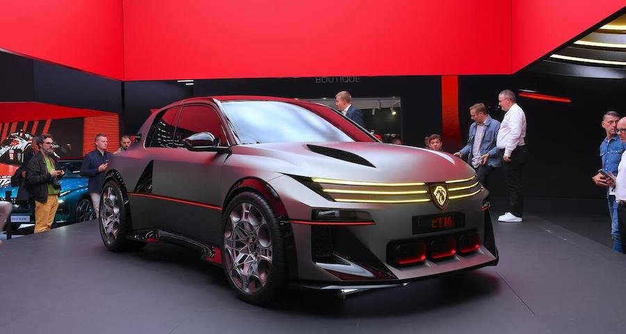 New 805bhp Peugeot e-T16 concept reinvents '80s rally hero