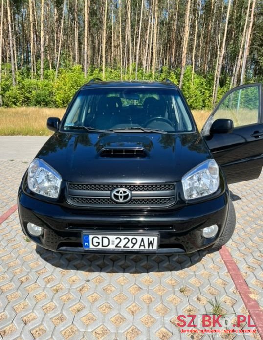 2005' Toyota RAV4 photo #5