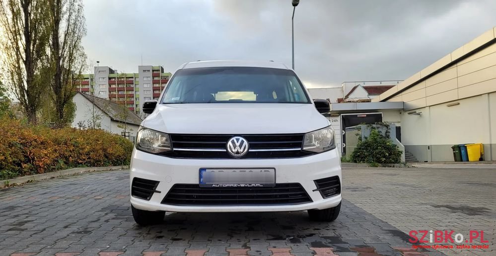 2016' Volkswagen Caddy photo #3