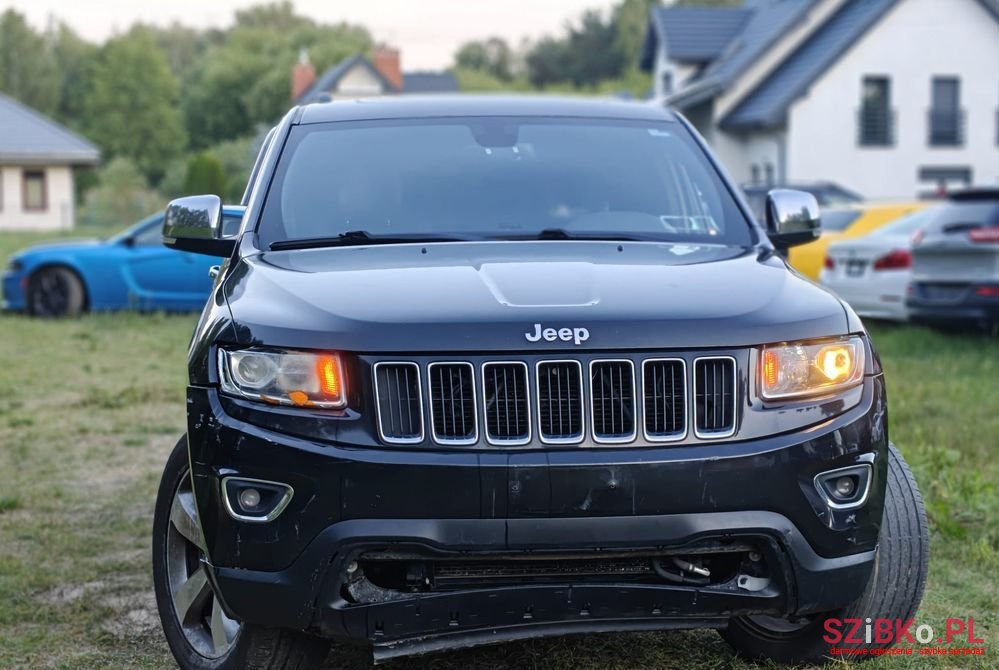 2014' Jeep Grand Cherokee photo #1
