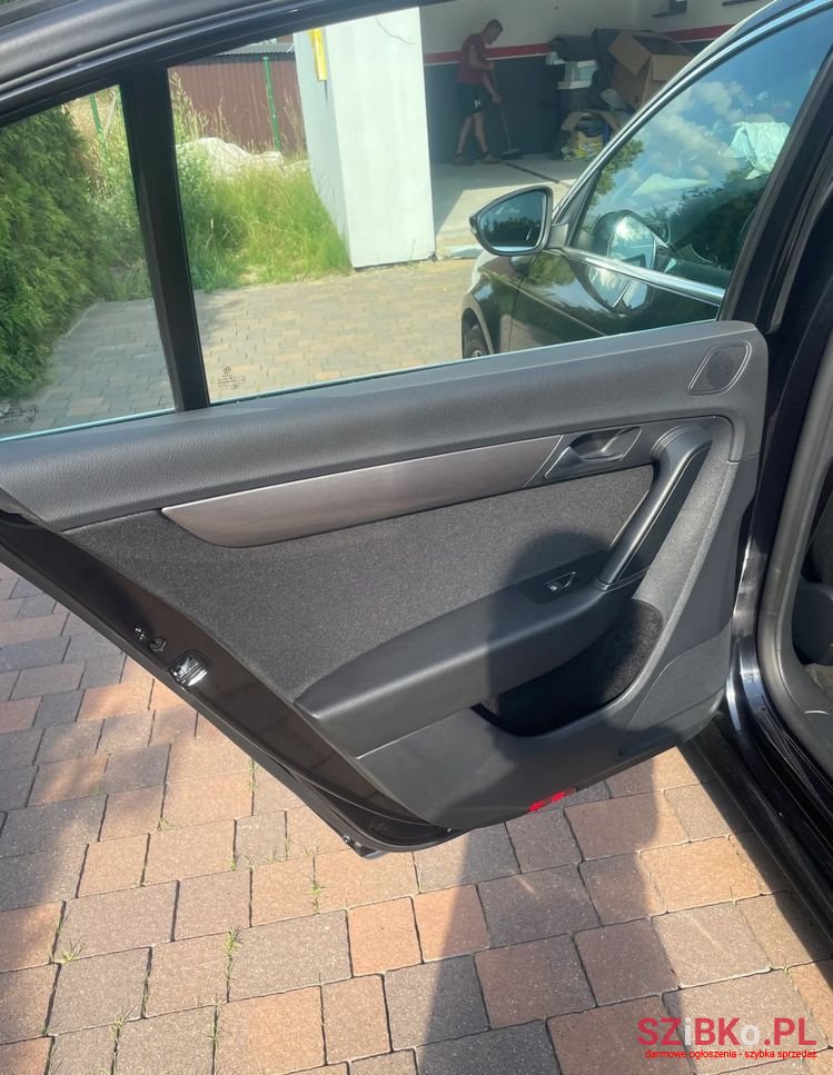 2014' Volkswagen Passat photo #6