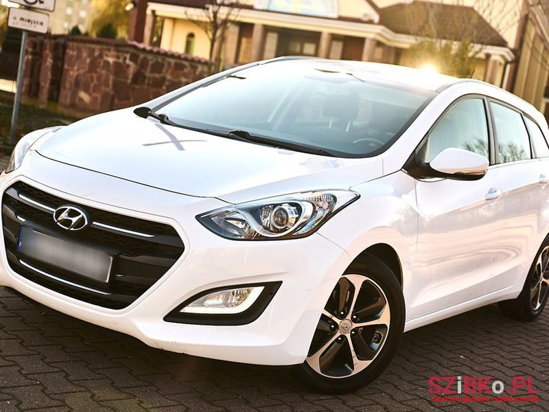 2016' Hyundai i30 photo #3