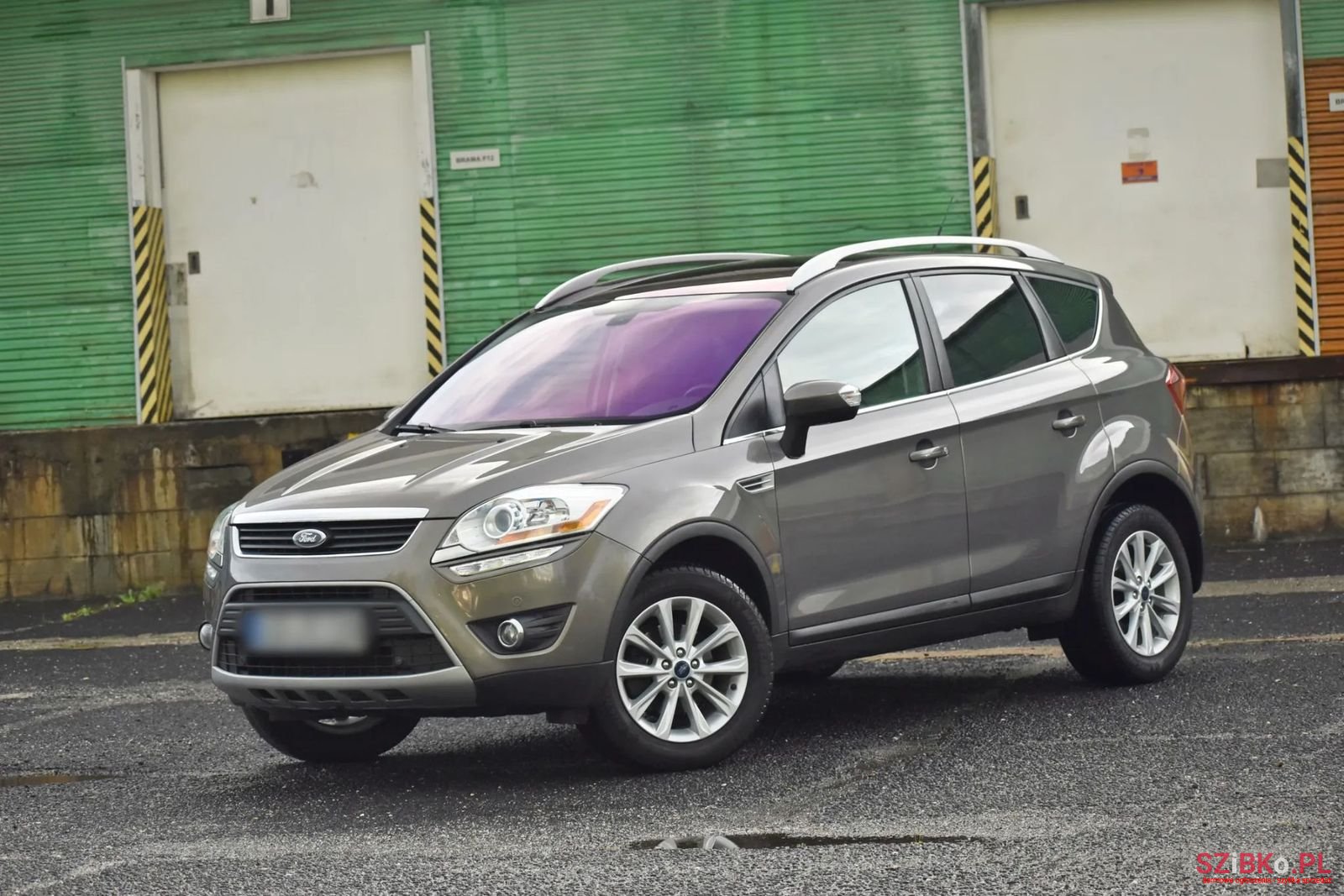 2012' Ford Kuga photo #2