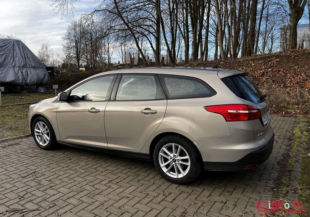 2016' Ford Focus photo #3