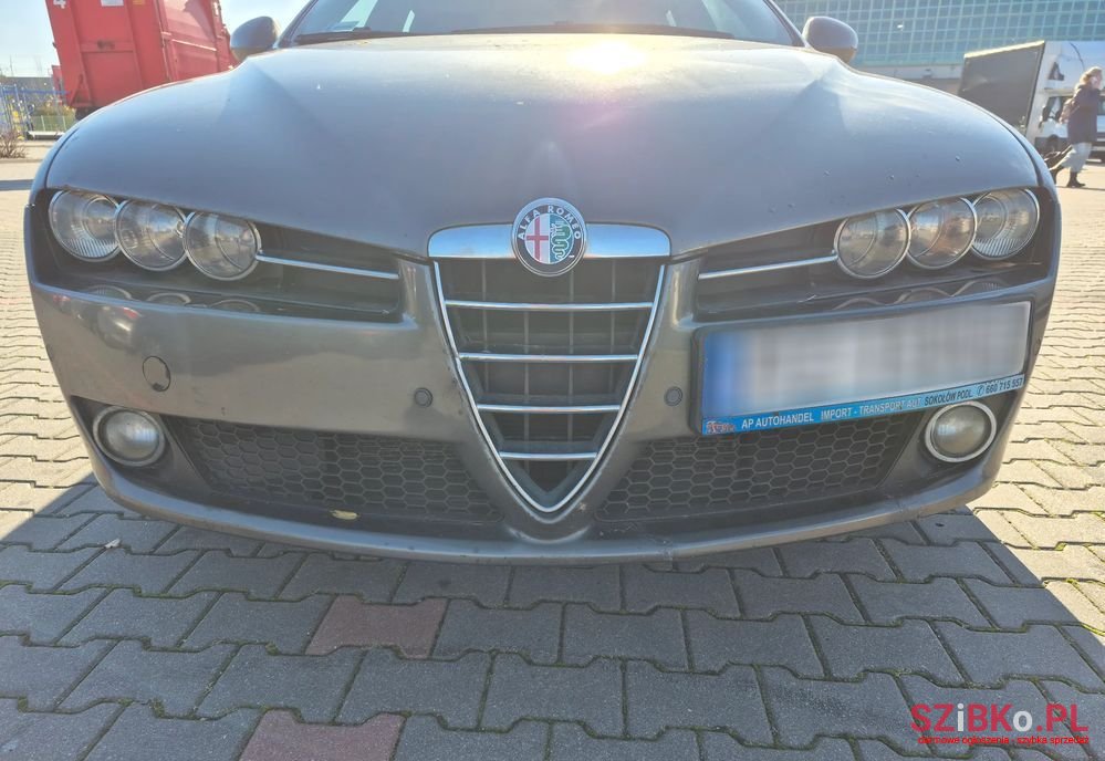 2009' Alfa Romeo 159 photo #5