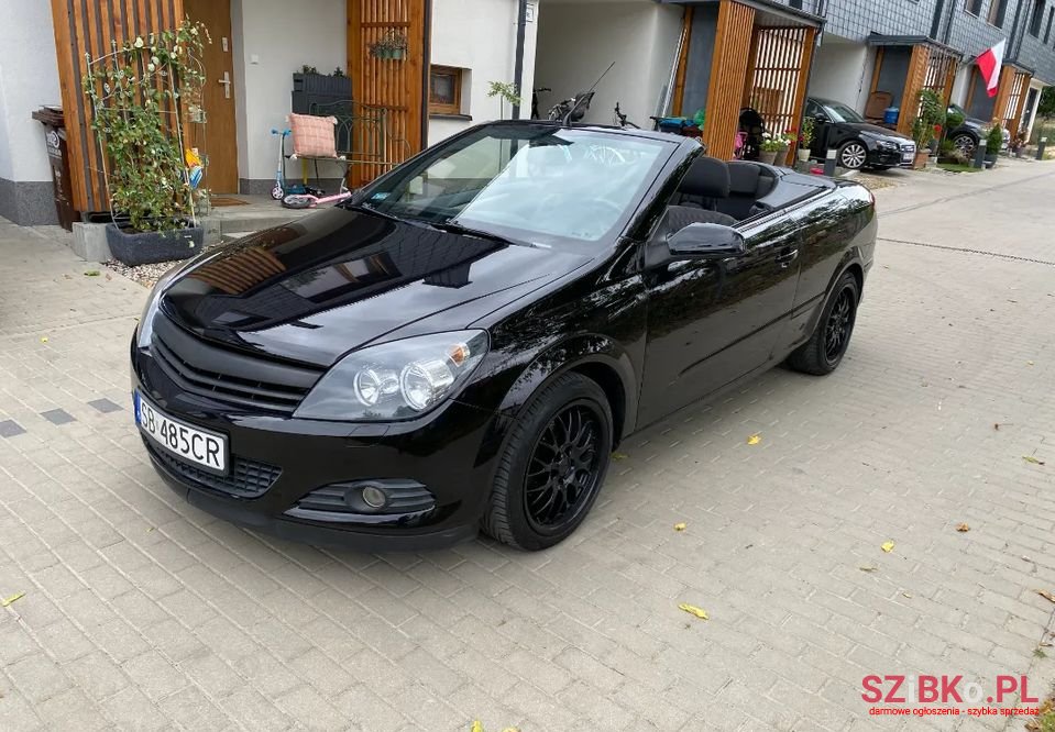 2007' Opel Astra photo #2