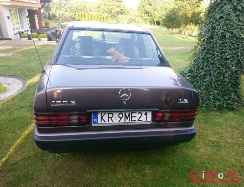 1991' Mercedes-Benz 190 photo #6