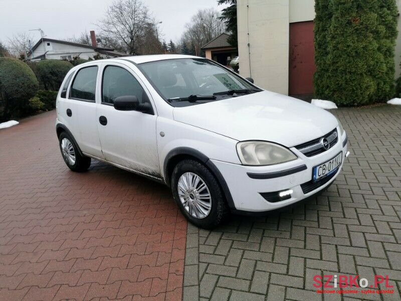 2005' Opel Corsa photo #3