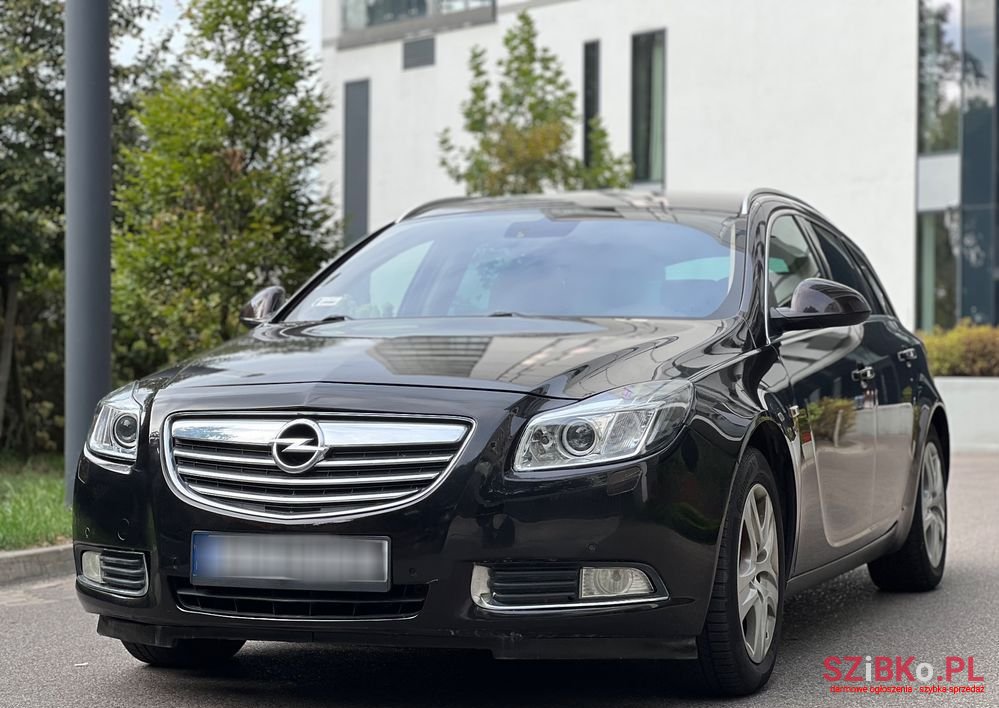2011' Opel Insignia 2.0 Cdti Sport photo #1