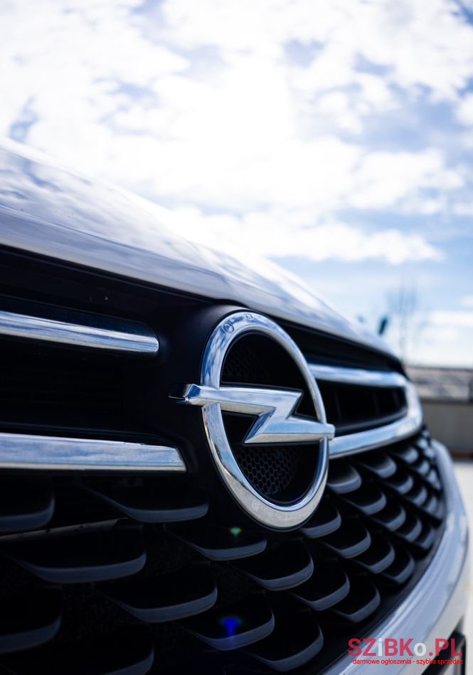 2018' Opel Astra 1.4 T Enjoy S&S photo #3