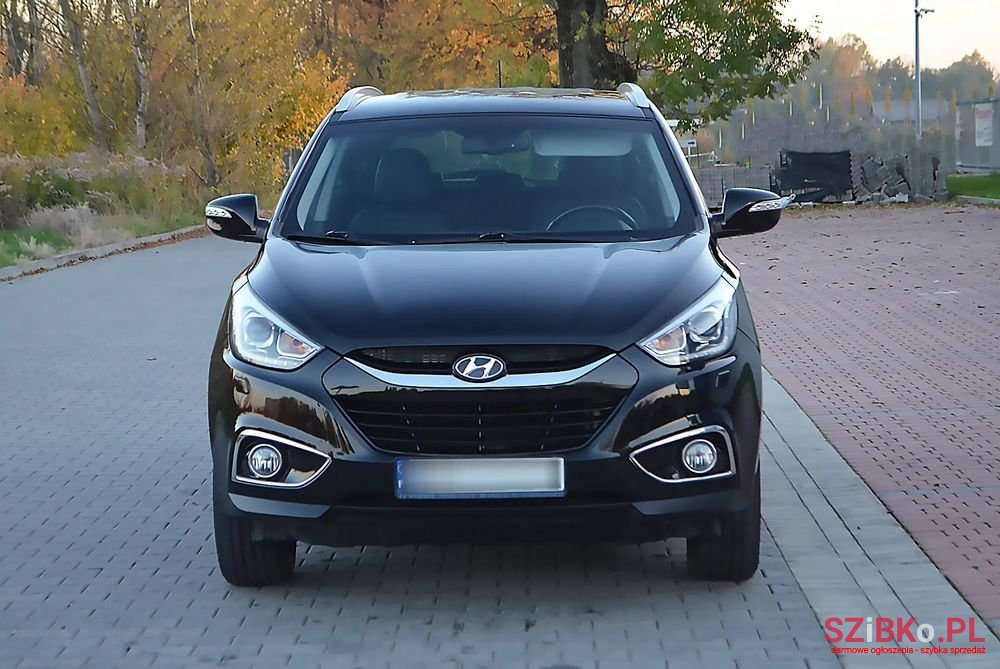2015' Hyundai ix35 1.6 Gdi Premium 2Wd photo #2
