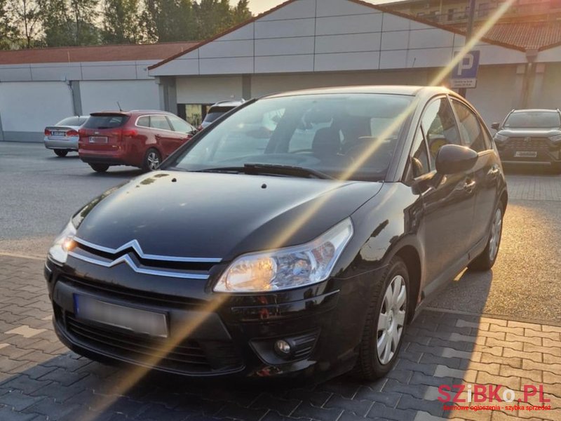 2010' Citroen C4 photo #1