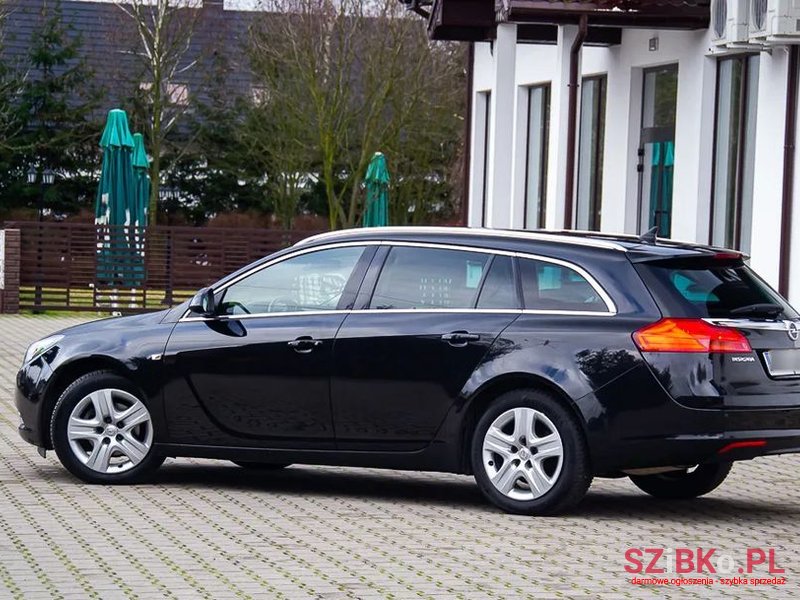 2011' Opel Insignia 1.4 T Cosmo S&S photo #4