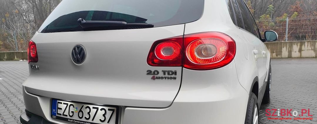 2008' Volkswagen Tiguan photo #5