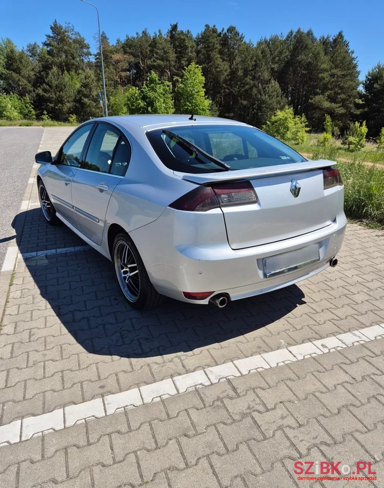 2008' Renault Laguna 2.0 Dci Fap Gt photo #6