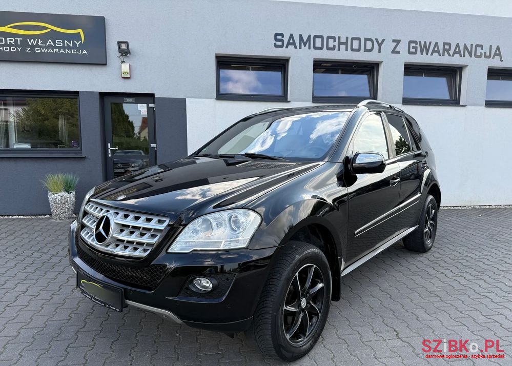 2009' Mercedes-Benz Ml photo #2