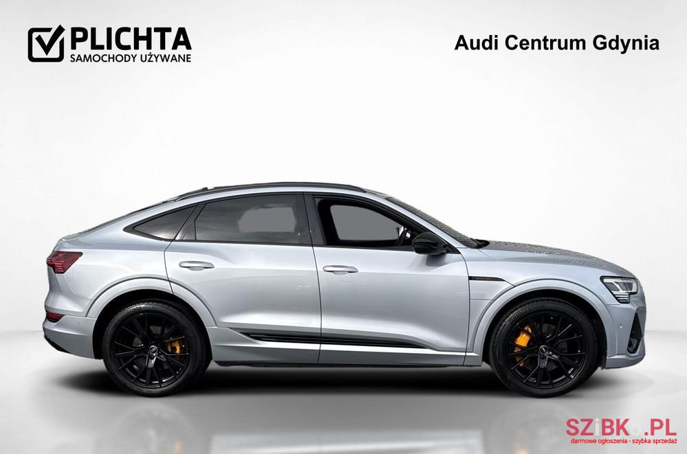 2022' Audi e-tron Sportback photo #6