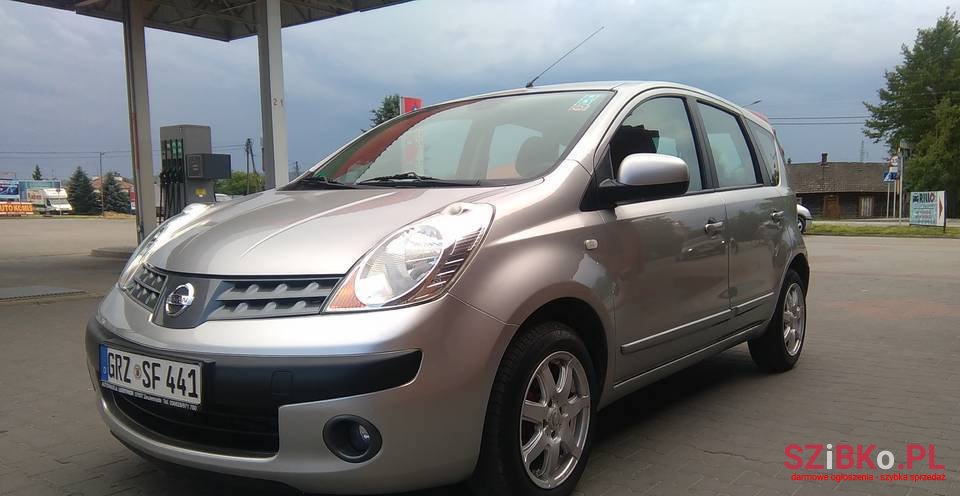 2006' Nissan Note photo #1