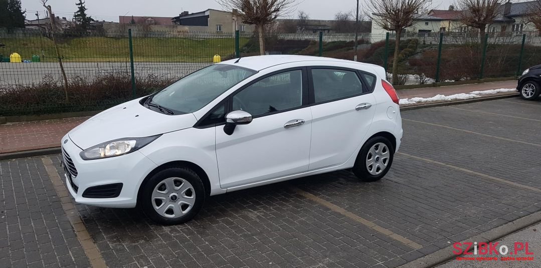 2014' Ford Fiesta Stop photo #1