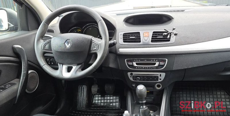 2010' Renault Megane 1.5 Dci Limited photo #6