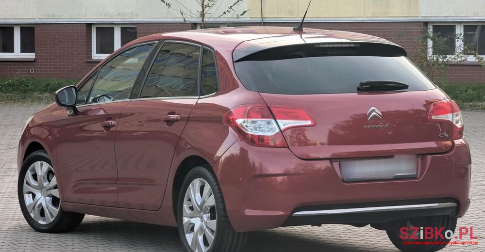 2012' Citroen C4 Hdi 110 Exclusive photo #2