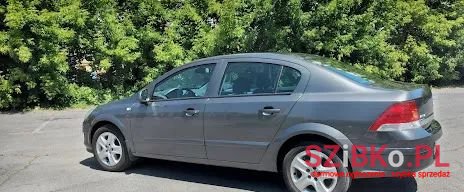 2010' Opel Astra Iii 1.6 Enjoy photo #6