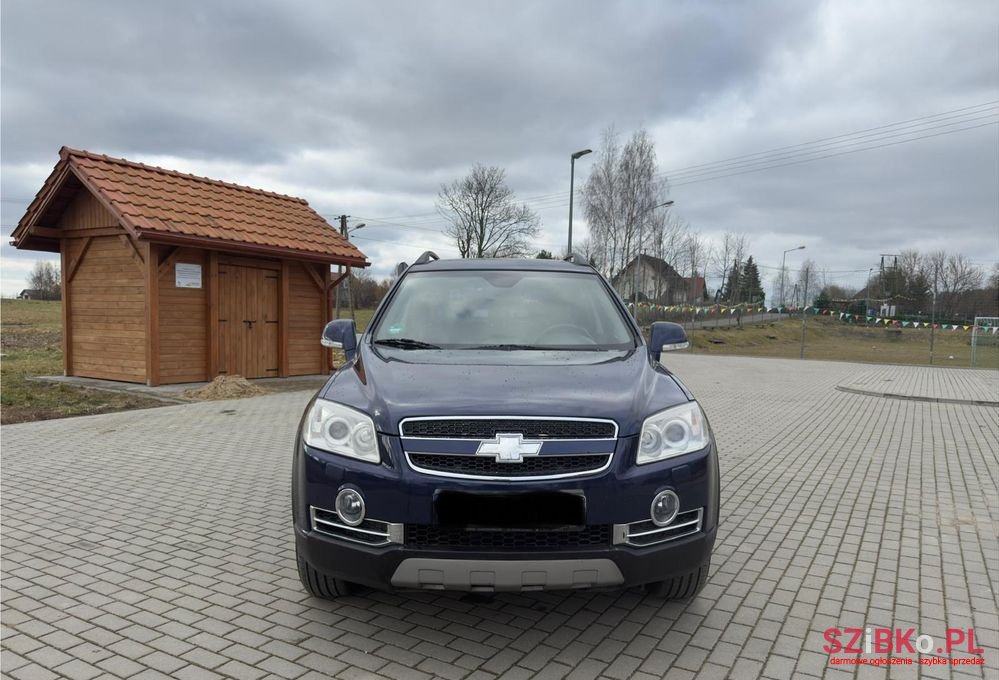 2007' Chevrolet Captiva photo #2